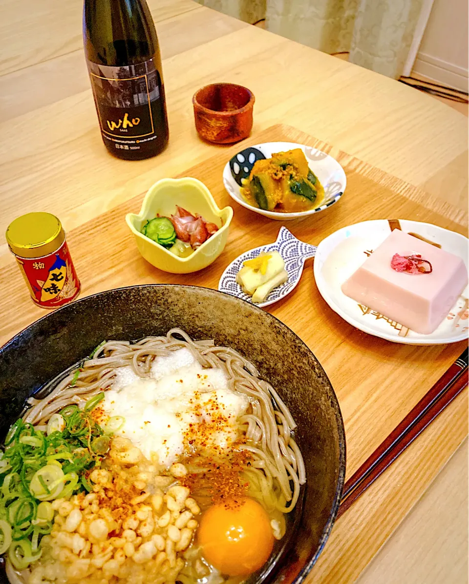 Snapdishの料理写真:今日の夕食　ハイカラ月見とろろ蕎麦　さくら胡麻豆腐　ホタルイカときゅうりの酢味噌和え　カボチャのそぼろあん掛け　ゆず大根|ふわ猫はなちゃんさん