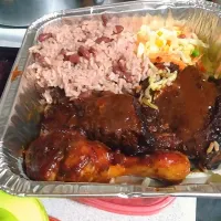 rice and beans jerk chicken and barbeq pork 🇯🇲🇯🇲|Nida Jamican restaurantさん