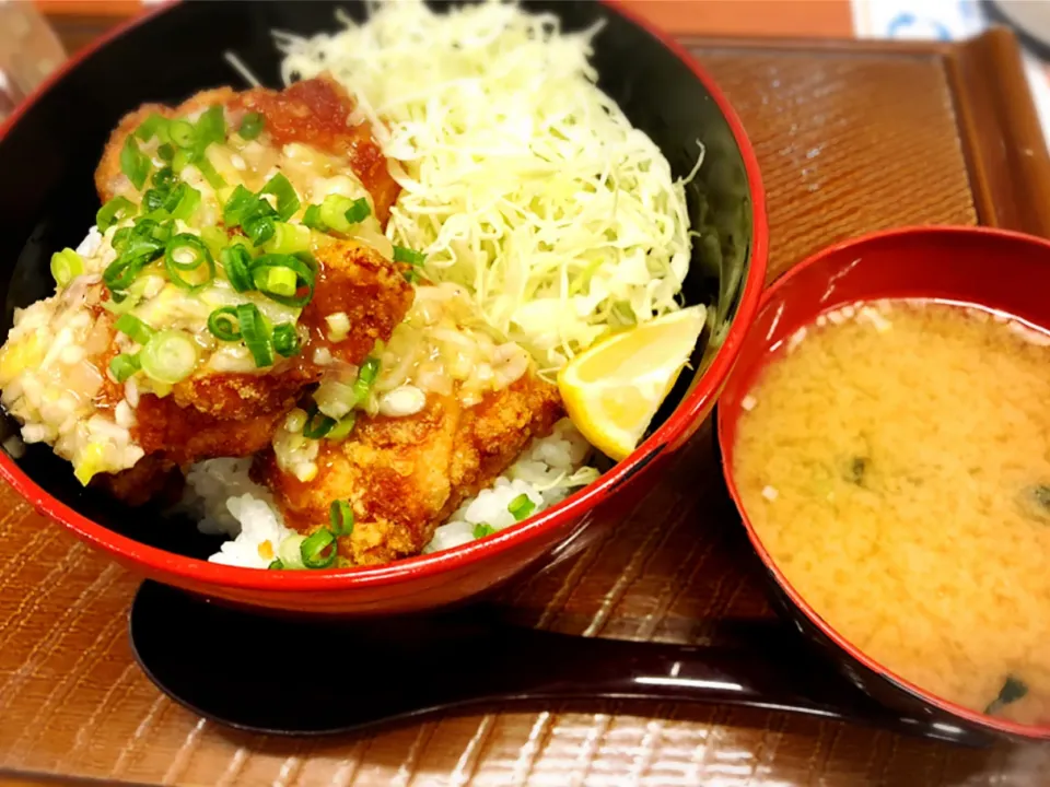 極旨ねぎ塩ダレ丼＋みそ汁 ¥649|Blue Moon Caféさん