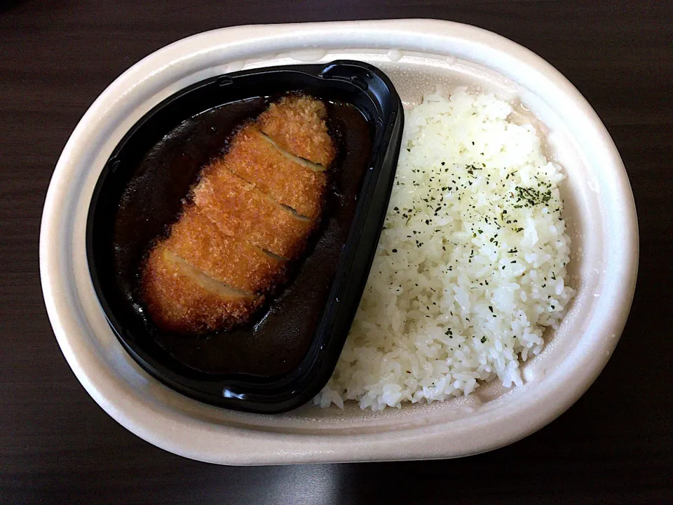 ローソン チキンカツカレー|ばーさんさん