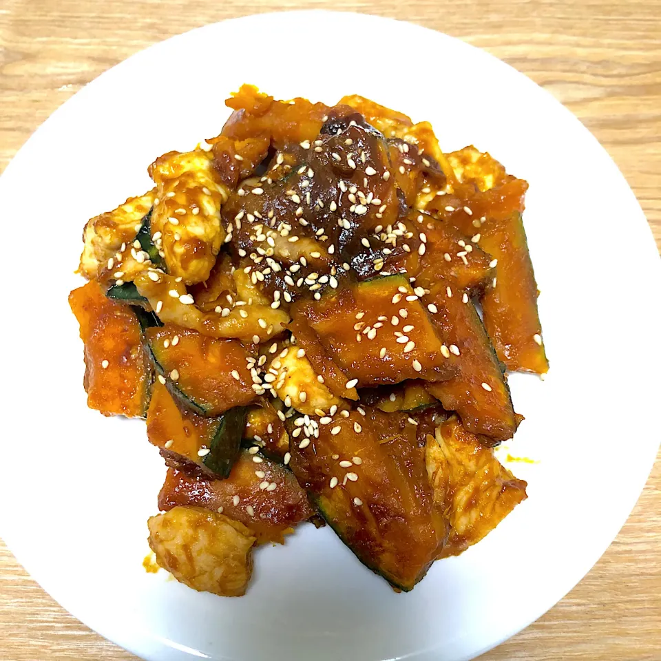 鶏肉とかぼちゃの生姜味噌炒め|ニワトコの杖さん