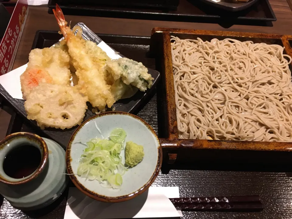 Snapdishの料理写真:お出かけ先の休日lunch|ようか✩.*˚さん