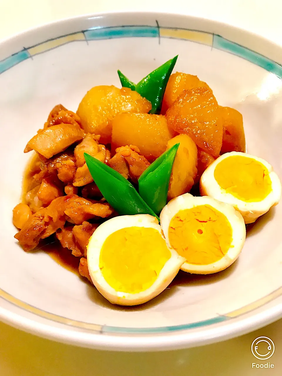 無水鍋で《鶏モモ肉と大根の煮物》大根は口の中でホロリととろけてしまいました♪(๑ᴖ◡ᴖ๑)♪|ちゃべさん