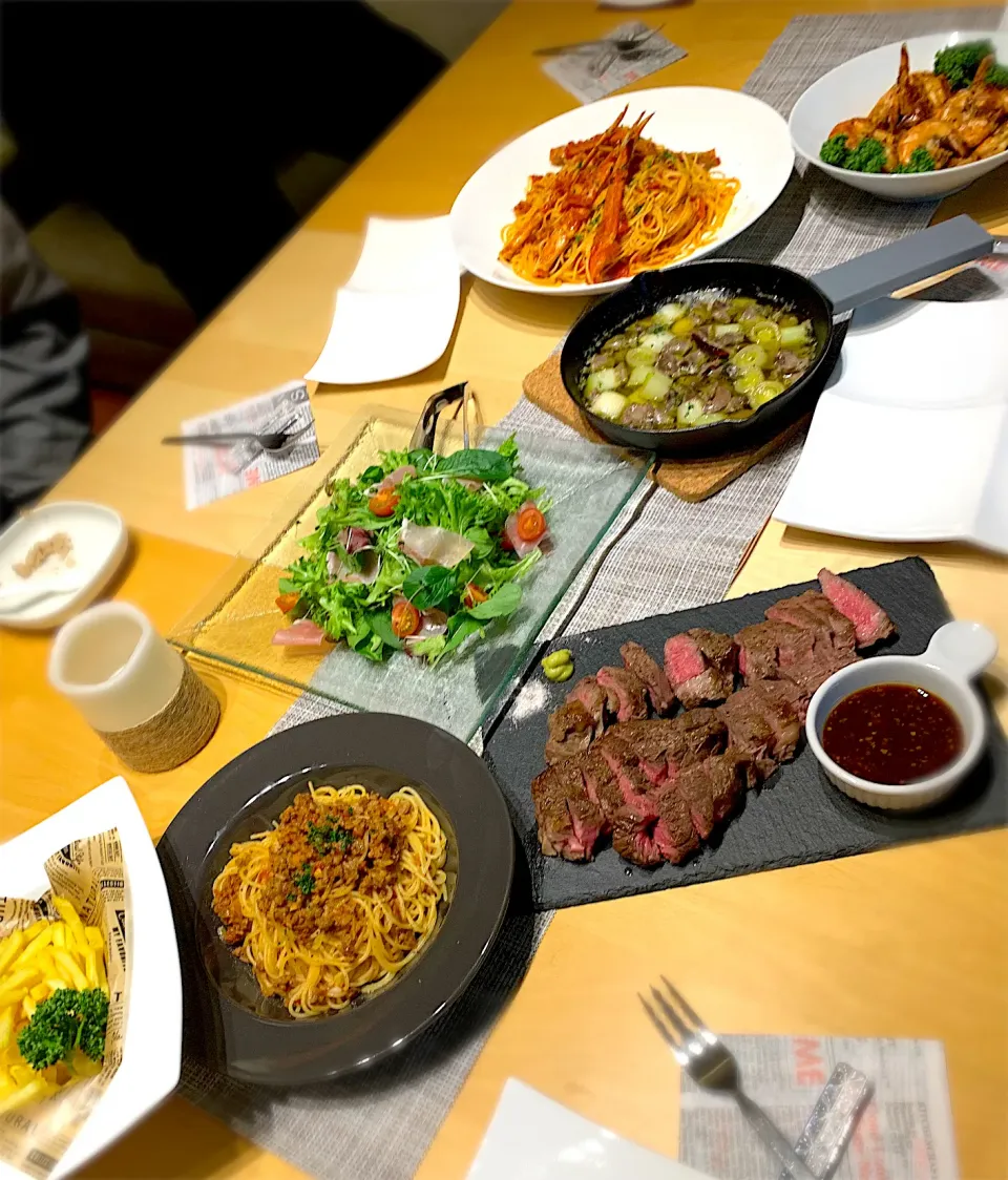 Snapdishの料理写真:旦那さまの誕生日ディナー🍽|ひとみさん