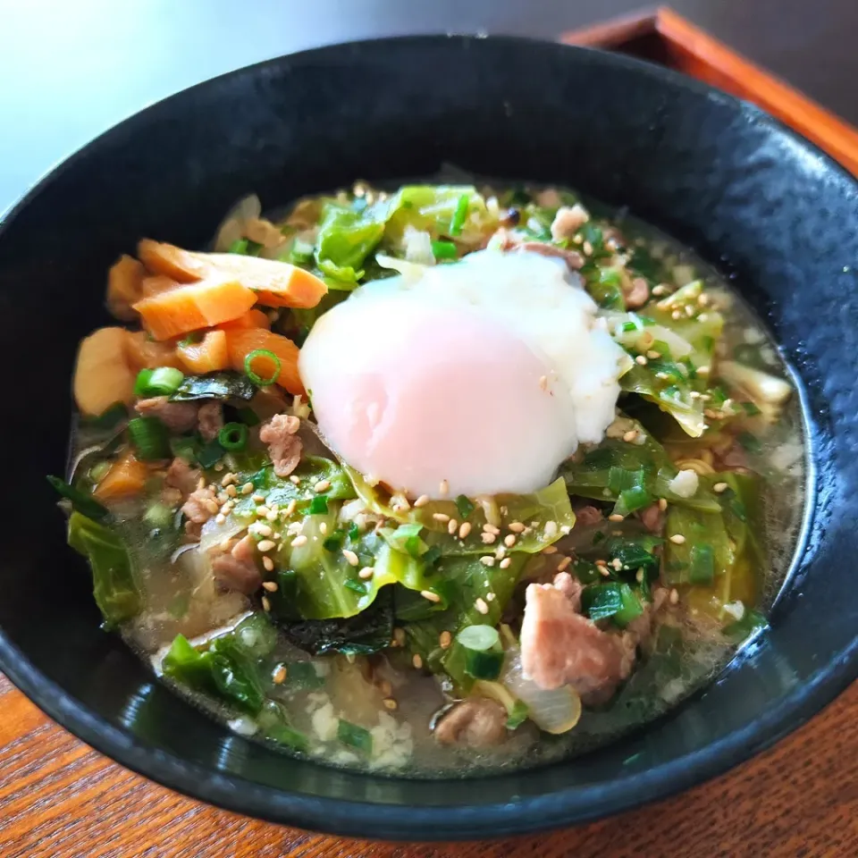 サッポロ一番とんこつしょうゆ味アレンジラーメン|マーガリンさん