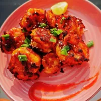 SRIRACHA PAN FRIED PRAWNS|Nafiさん