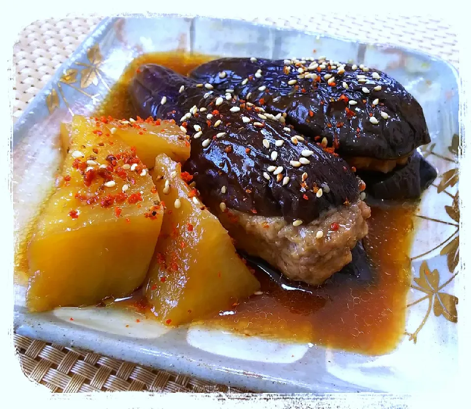 とろじゅわぁ～😍
茄子の挽き肉挟み煮|ひとみんΨ(*´∀｀)Ψさん