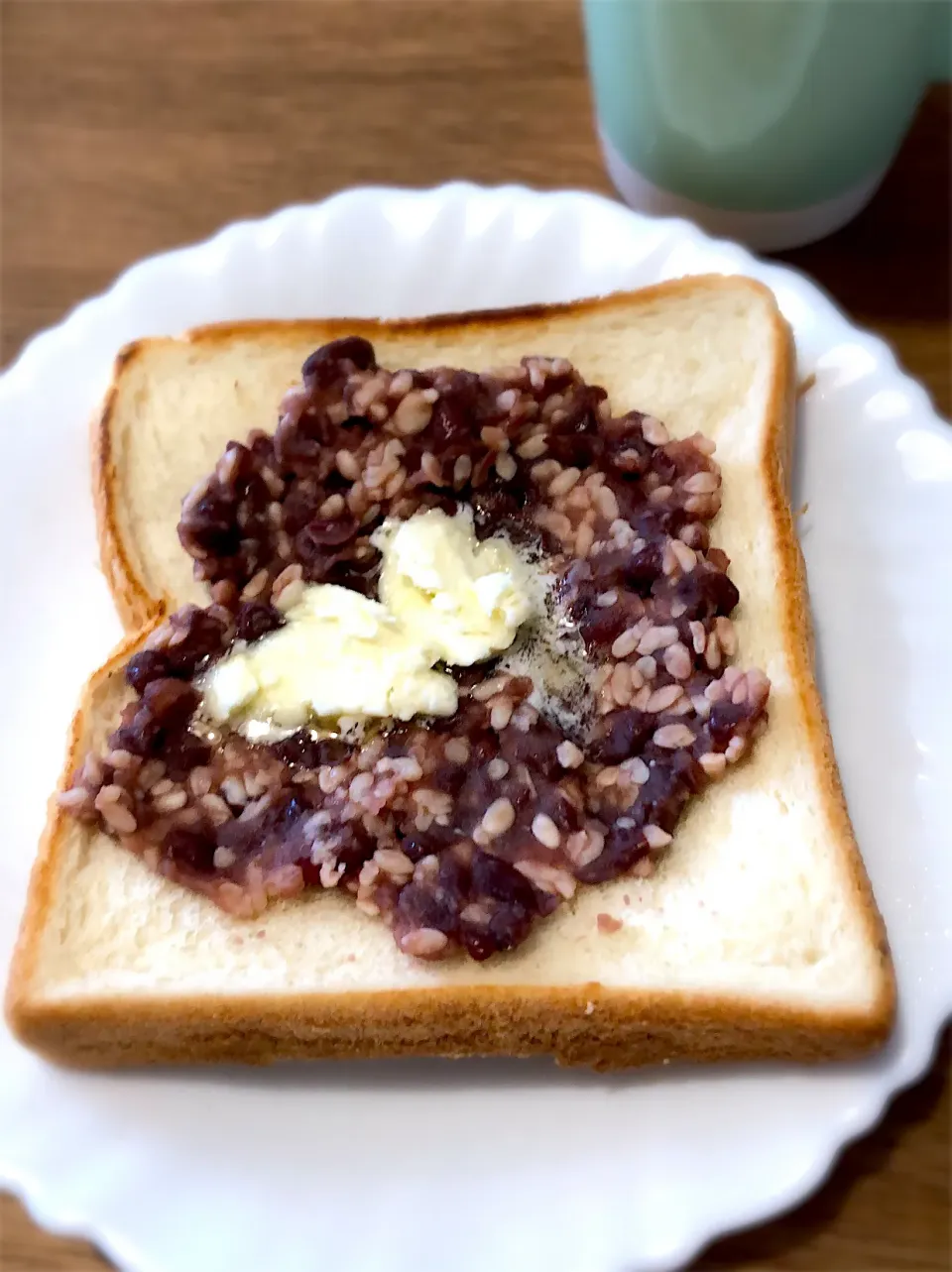 Snapdishの料理写真:発酵あんことバターのトースト|メガネ食堂さん