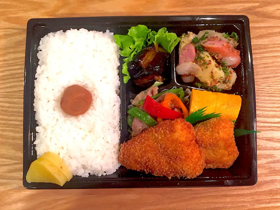 ササミシソチーズカツ  ジャーマンポテト  生姜焼き弁当|あぐりさん