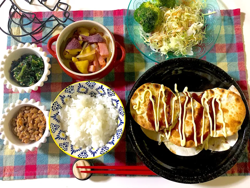 ✳︎餃子の皮のお好みチーズ焼き✳︎ジャーマンスイートポテト✳︎ほうれん草の胡麻和え✳︎ブロッコリーのサラダ✳︎納豆|syamさん