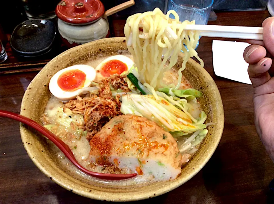 野菜タップリ九州麦味噌ラーメンに玉子トッピング|Takeshi  Nagakiさん