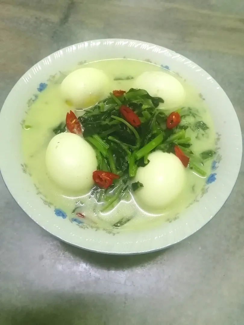 Masak lemak putih sayur bayam dgn telur|Idah Ishamさん