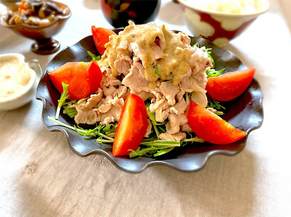 水菜と豚こまのしゃぶしゃぶサラダ🥗🐷|ゆかりさん