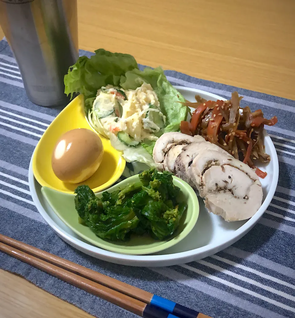 Snapdishの料理写真:常備菜の盛り合わせ|たなちゅーさん