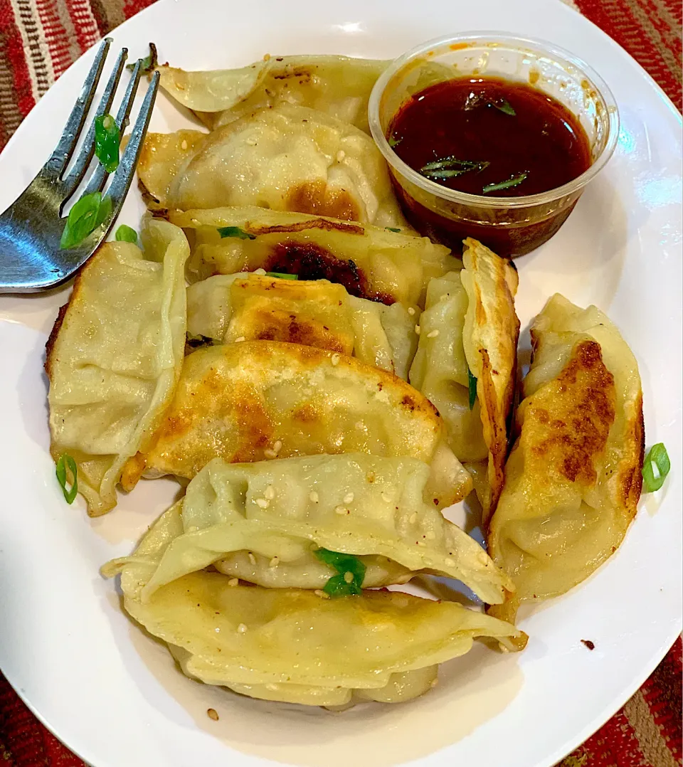 Chicken Potstickers|Alma's Home Kitchenさん