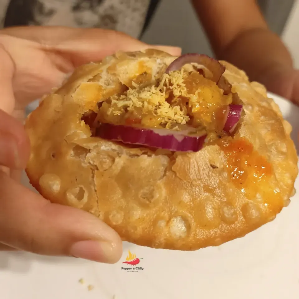 Kachori - filling with daal|Pepper n Chillyさん