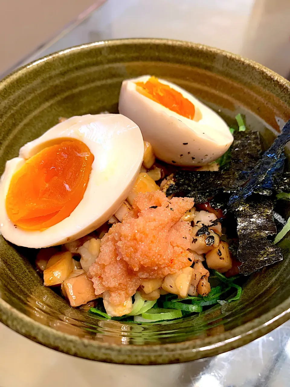 チャーシュー丼に明太子と煮卵を合わせてみました♪|takinhoさん