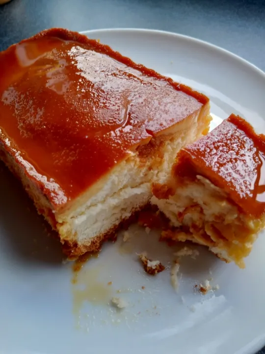 Custard flan cake w/caramelized sugar|Ritzel Ofngol Kellyさん