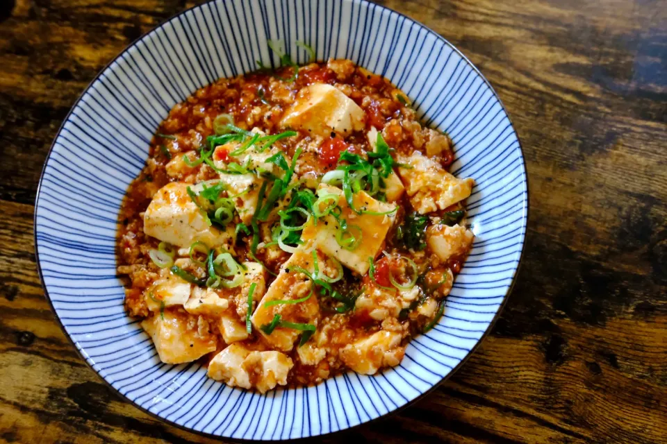 ワインとトマトのチキン麻婆豆腐|人モテ料理研究家ダイちゃんさん