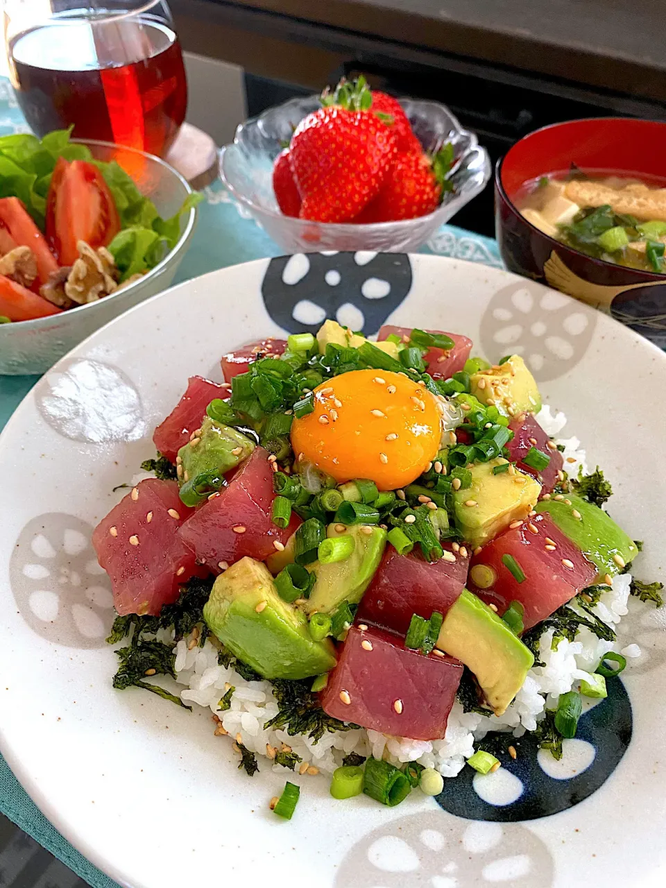 ポキ丼😋|ゆかりさん