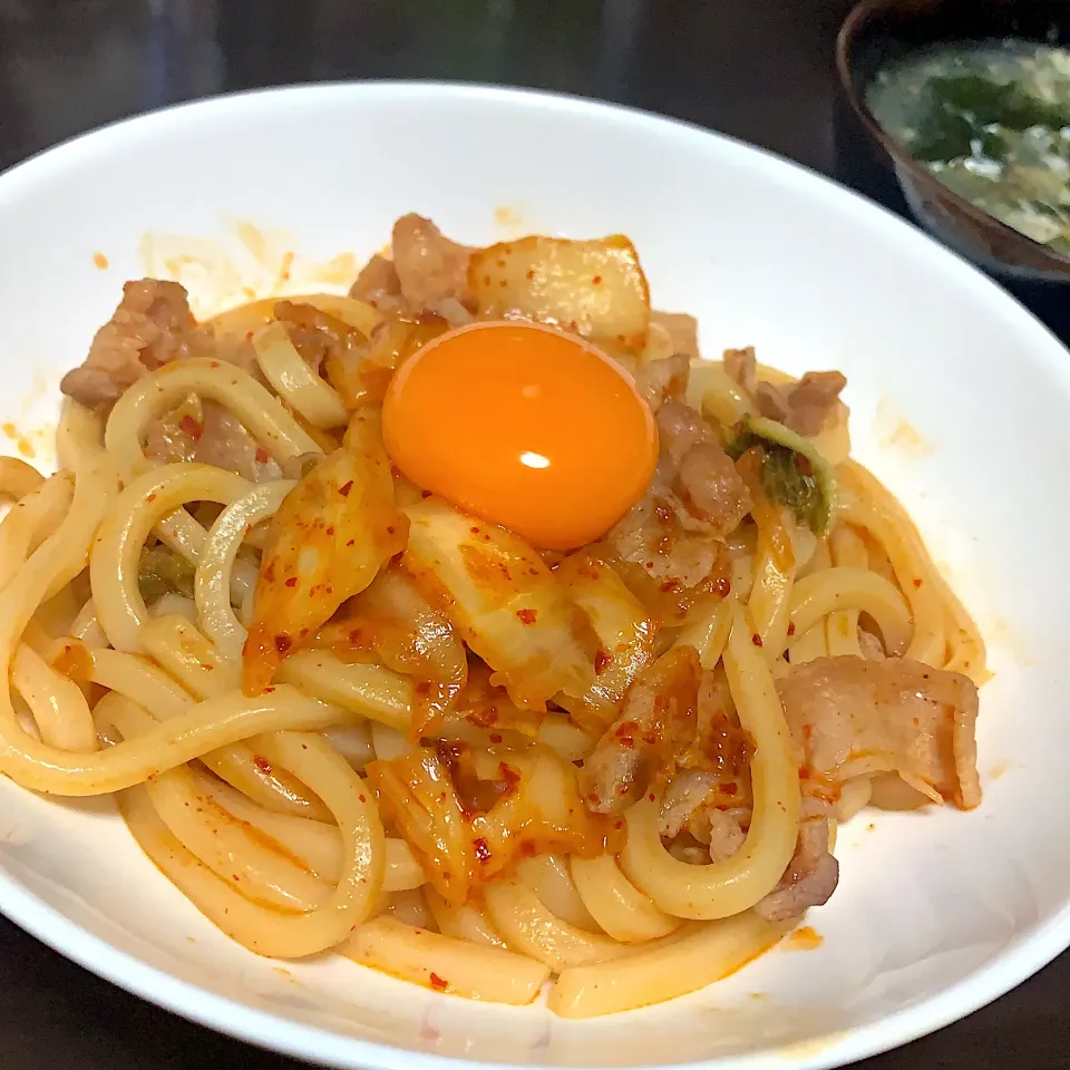 豚キムチ焼うどん、白身だけスープ|nyuuuunさん