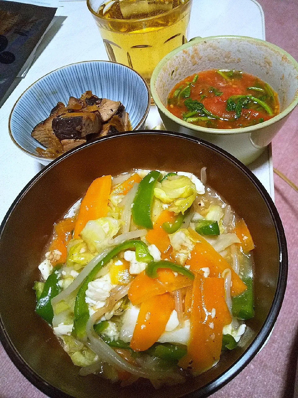 今日の晩御飯
※中華あんの素で残り野菜のチャンプルー
※トマトとクレソンのスープ
※鰹のタタキの角煮
※ハイボール|れあMIXさん