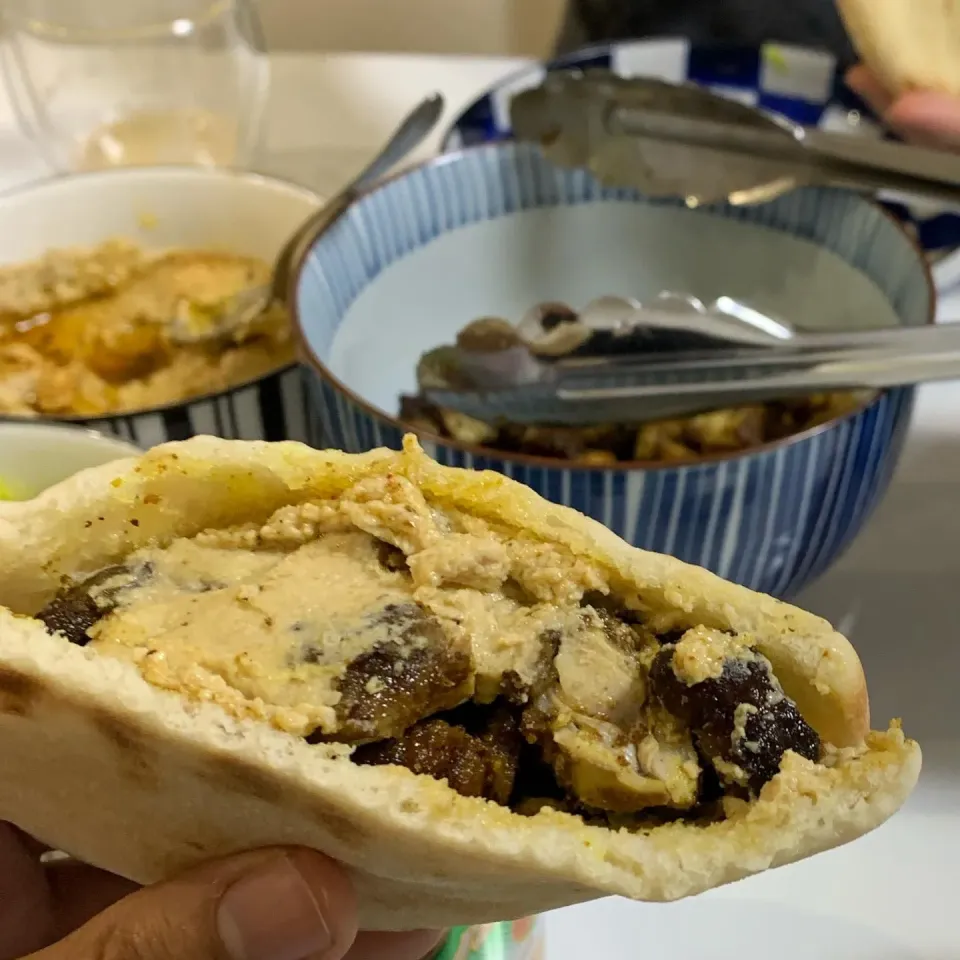 Chicken Kebab with Homemade Hummus チキンケバブと自家製フムス|Tiffinさん