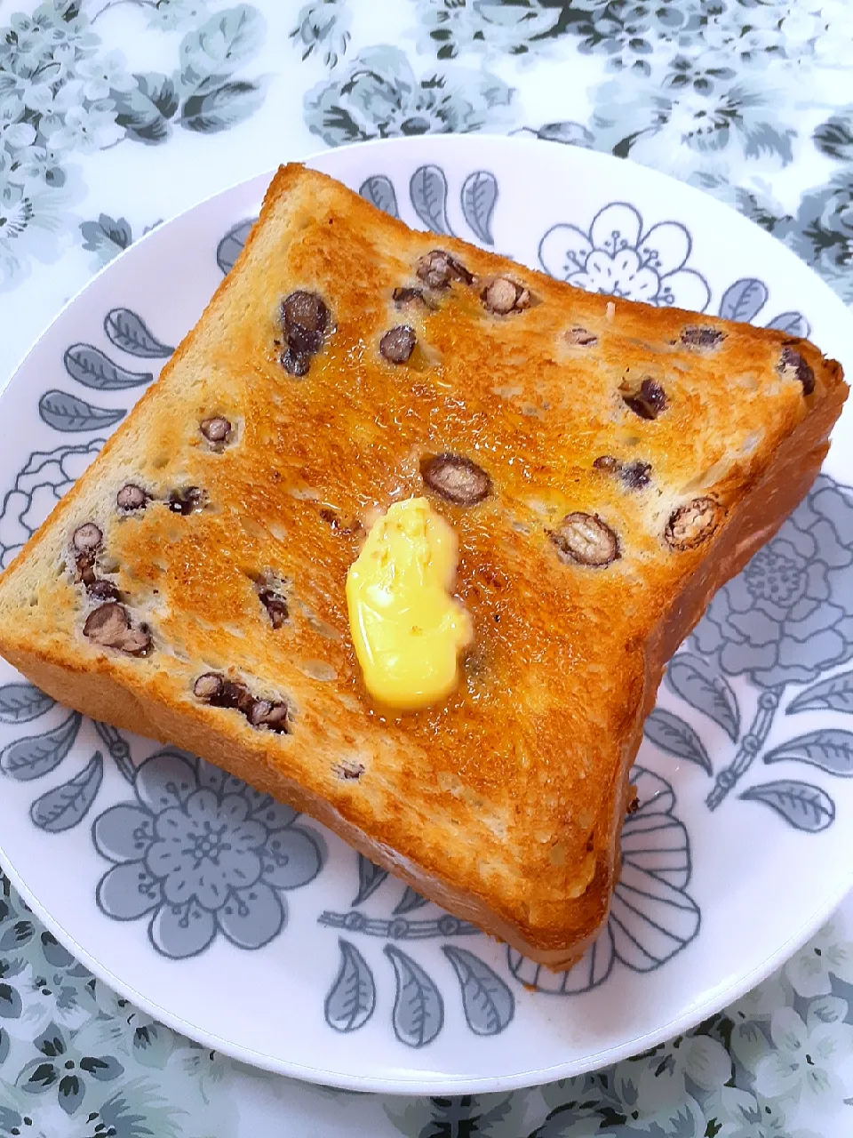 @きなこの料理 🔷🍞食パン専門店Omochi　小豆のオモチ🔷➡️🍞厚切り小豆トースト|@きなこさん