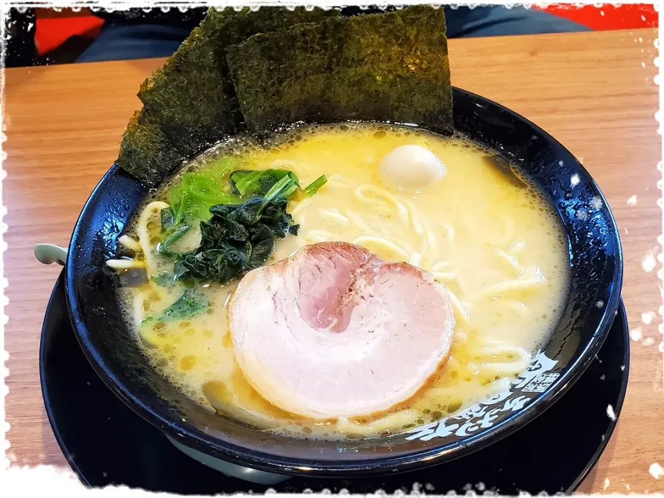 町田商店の塩ラーメン|千穂さん