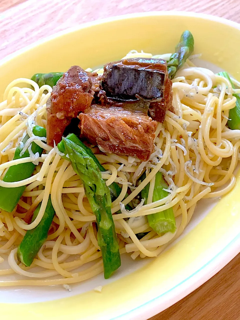 Snapdishの料理写真:日曜の朝ごはんパスタ🍃|sakura_iroさん