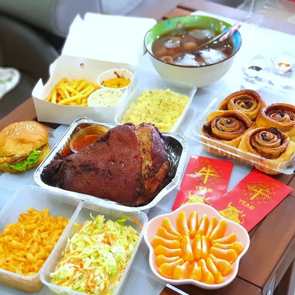 CNY Eve Lunch @ Delivery Food|envymaqueenさん