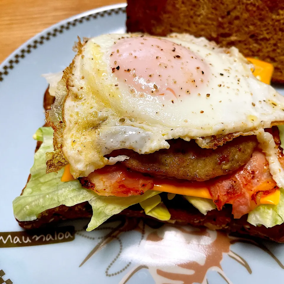 ☀️休日朝ご飯🍔☀️|Laniさん