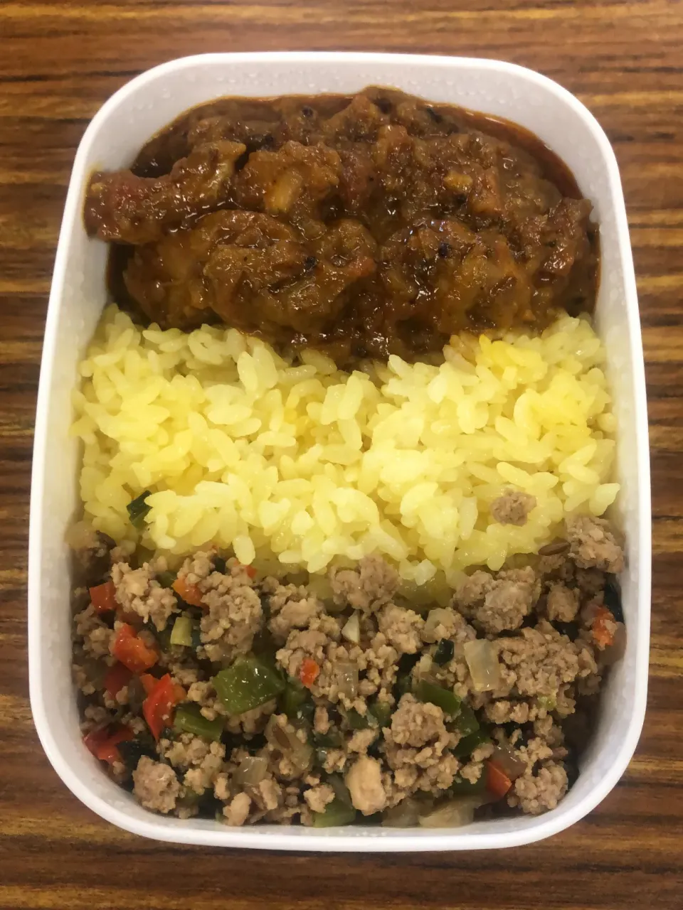 チキンカレーとキーマのあいがけ弁当【めし】|超絶トルーマン石6さん