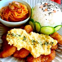 いつかのムスコlunch🍴チキン南蛮とナポリタン🎶