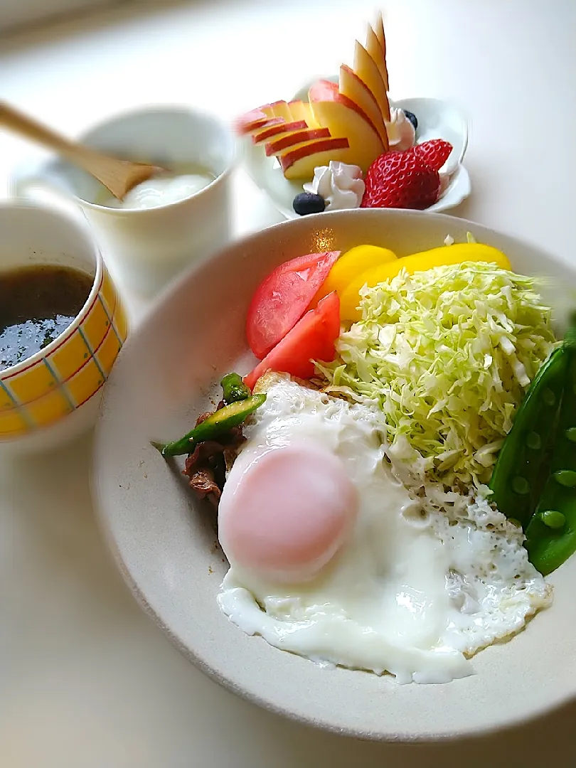 朝ごはん🌄！|まめころさん