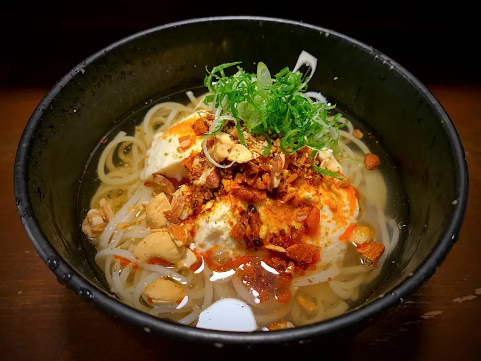 ナッツ入り食べるラー油奴そうめん|半田手延べそうめんの店 阿波や壱兆さん