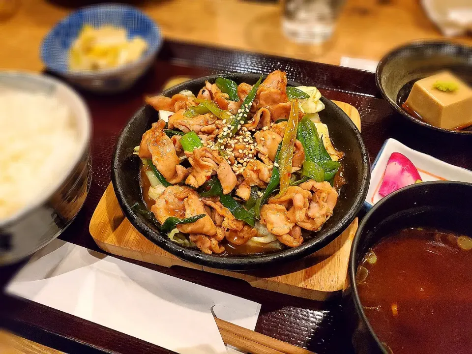 鶏ハラミと九条ねぎの焼肉定食|あいこさん