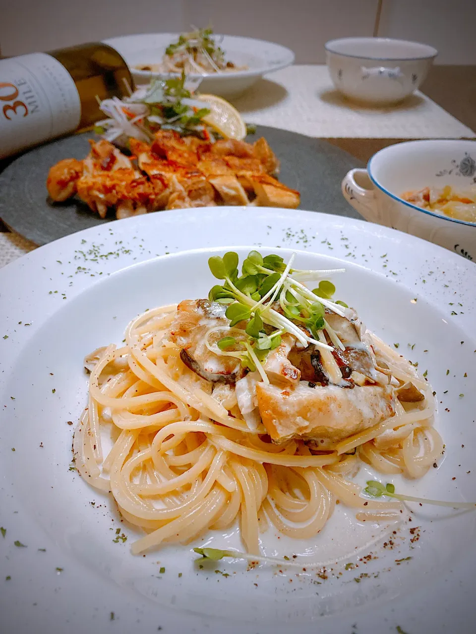 Snapdishの料理写真:3/2 実は鱈の味噌漬け入れてるんですクリームソースパスタ💗|あーるさん