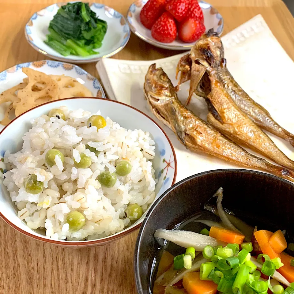 Snapdishの料理写真:炊き立て、豆ごはん🍃|sakura_iroさん