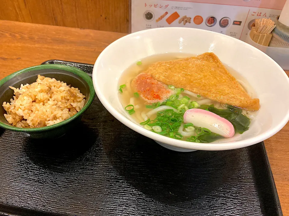 博多うどんとかしわ飯@よかよか(有楽町)|yoooochanさん