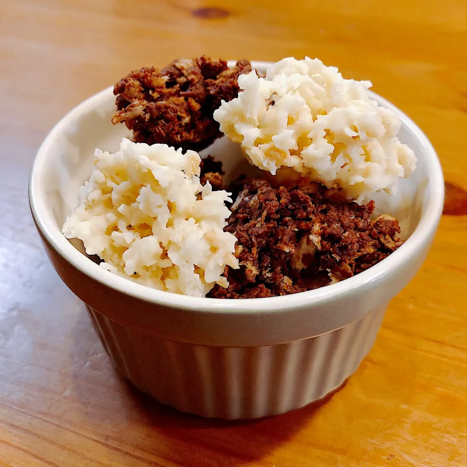 混ぜて固めるだけ！簡単チョコクランチ🍫💓|ひよこさん