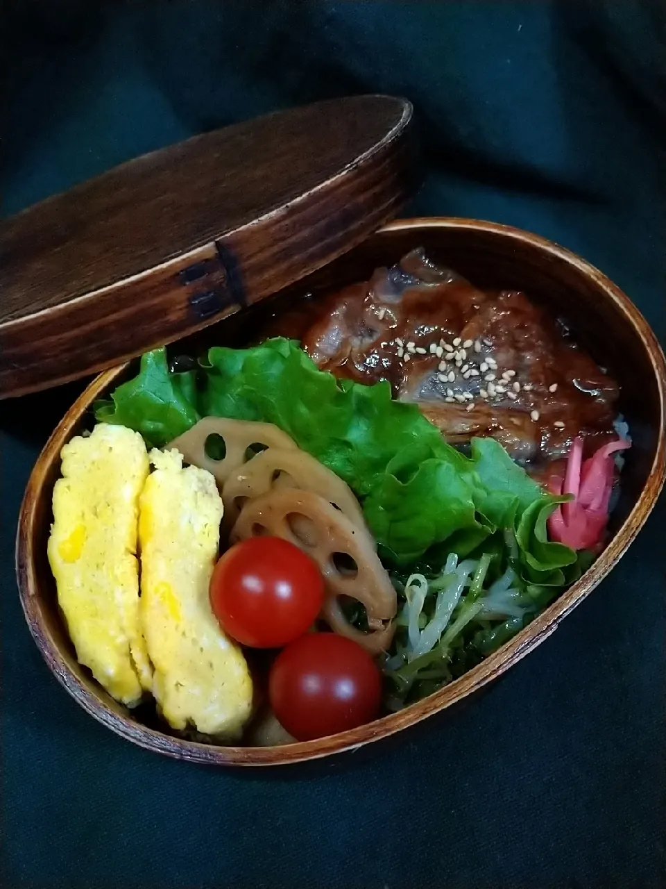 焼肉と…残り物で🍱
　今日のお弁当*13|cheryl_tasteさん