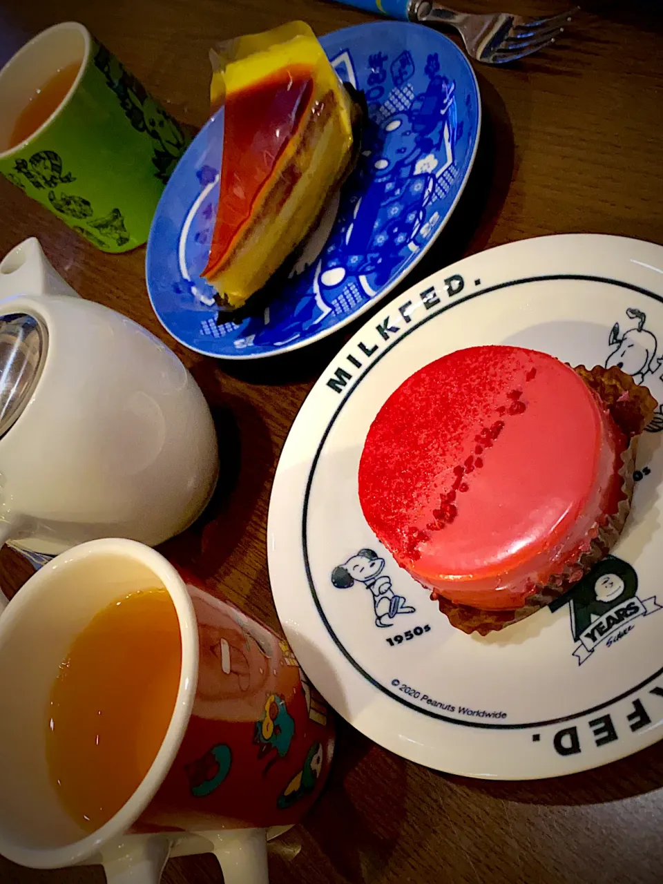 ルビーチョコレートケーキ❤️　プリンカスタードケーキ🍮　アールグレイティ☕️|ch＊K*∀o(^^*)♪さん