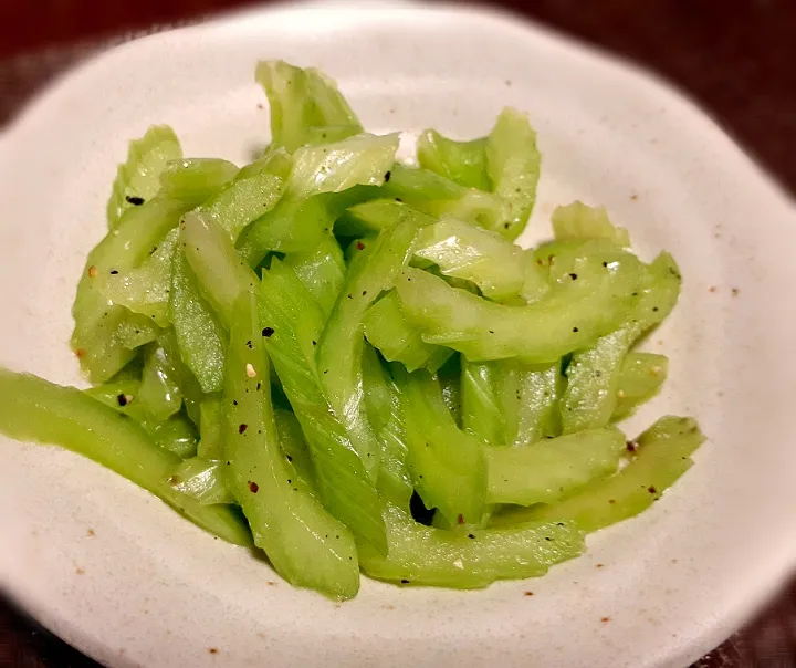 ぽきちゃんの料理
　やみつきセロリ🌿|びせんさん