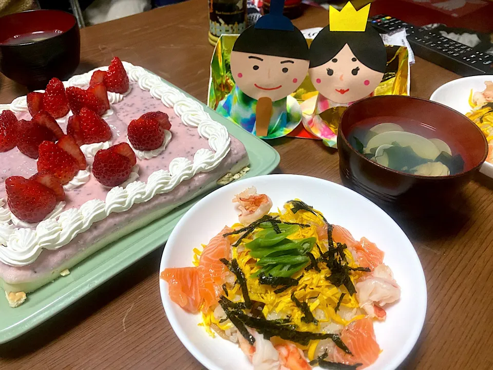 Snapdishの料理写真:ひなまつりのお夕食|まるちゃんさん