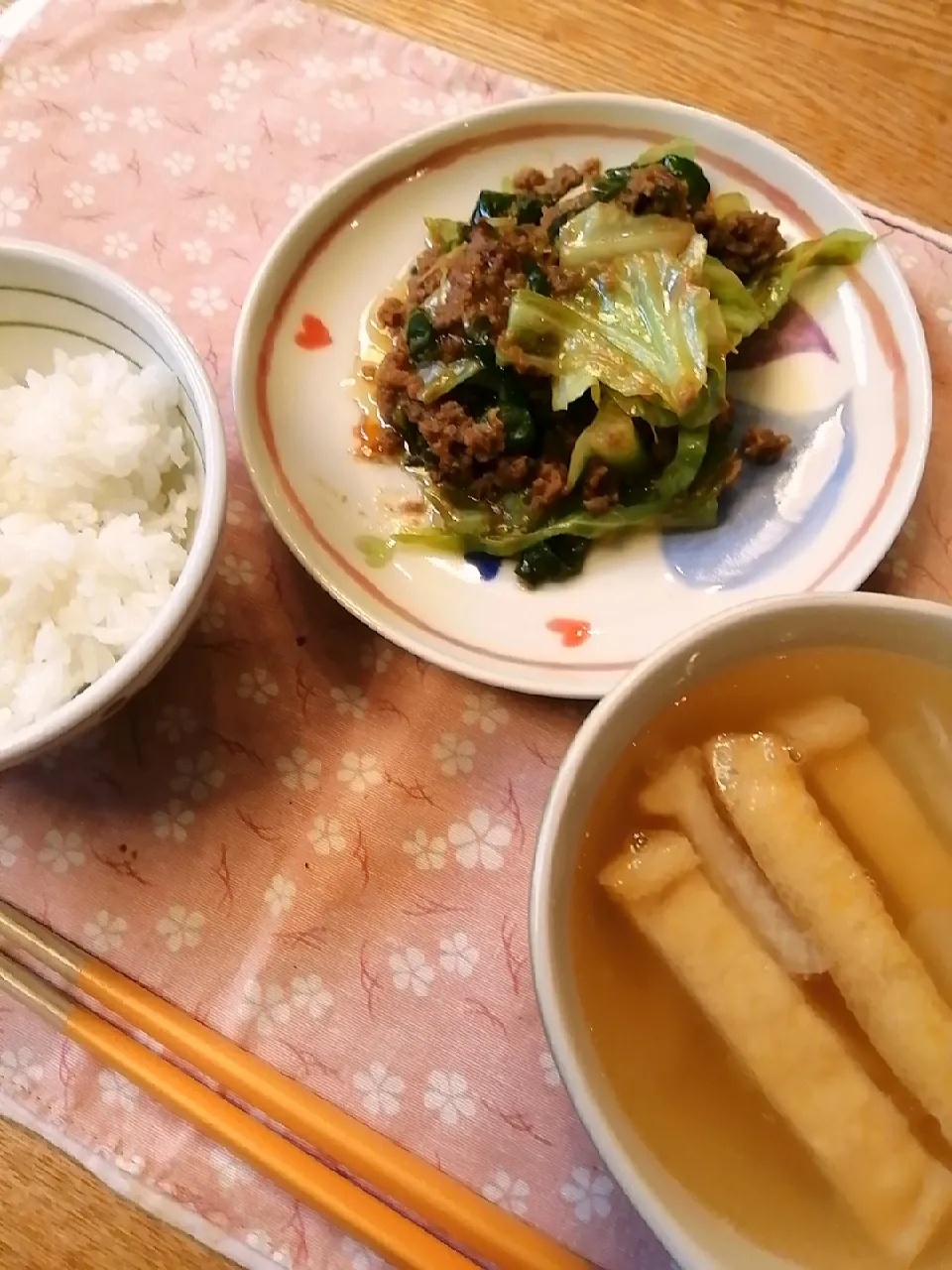 キャベツとひき肉のホイコーロー風&大根と厚揚げの中華風スープ|きゅーちゃんさん