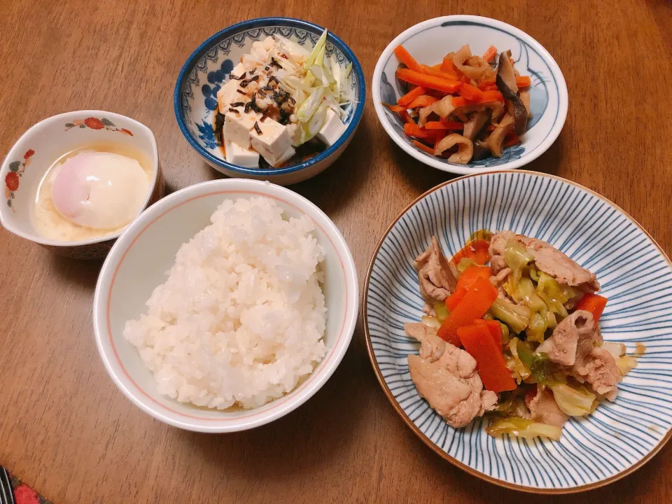 肉野菜炒め定食|薫子さん