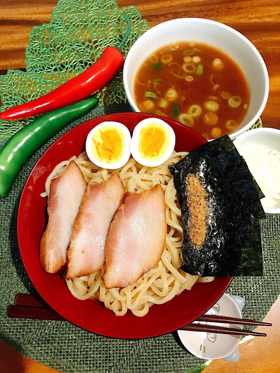 Snapdishの料理写真:✲︎簡単チャーシューのつけ麺🍥|🌼はなちゃん🌼さん