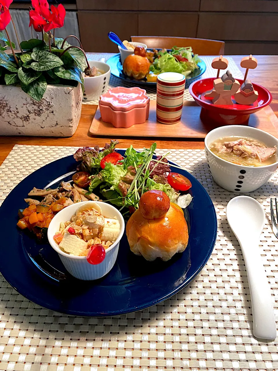 ローゼルさんちの朝ごはん　2021・3・6|ローゼルさん