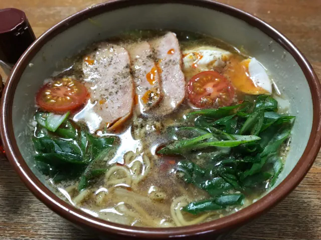 マルちゃん正麺🍜、醤油味❗️ (*´～｀*)✨|サソリさん